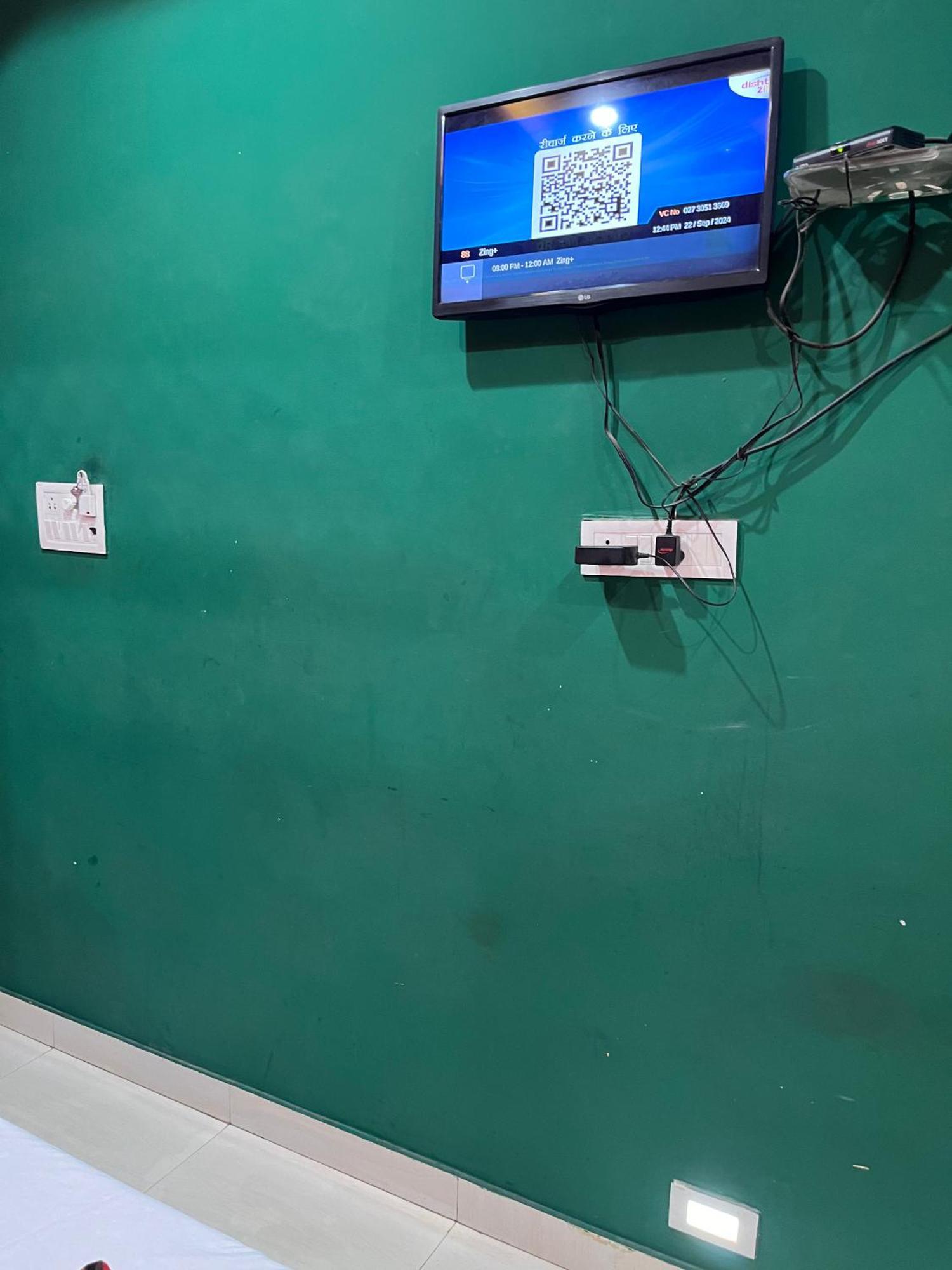 M G P Guest House - Varanasi, Varanasi